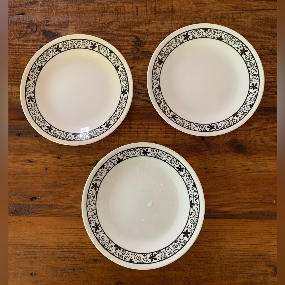 Corelle Vintage Winding Gate Dessert Plates 6 1/4 inch Set of 3